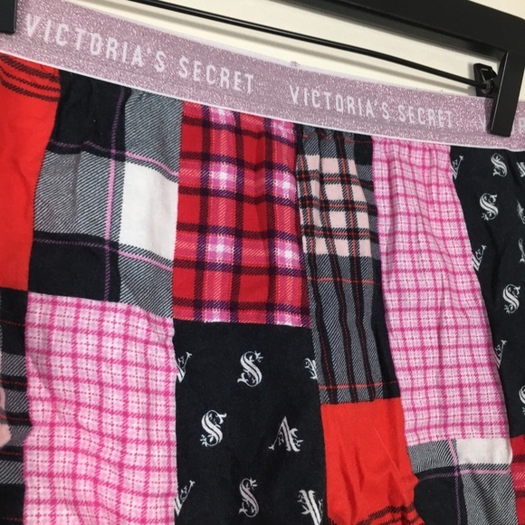 Victoria’s Secret Shorts sz Medium - Picture 2 of 11